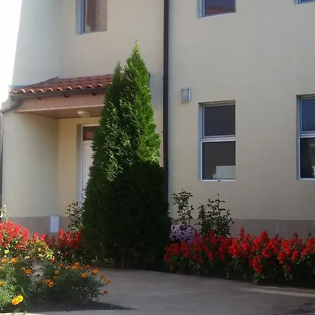 Hotel Srebarna Complex Diva - сребърна комплекс дива *